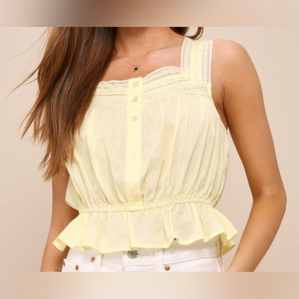Lulu’s Yellow Completely Crushing Cotton Lace Ruffled Tank Size M. NWT.